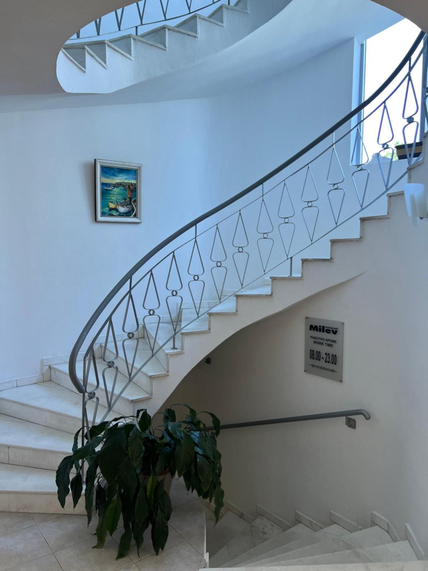 Family Hotel Milev Sveti Vlas Ngoại thất bức ảnh