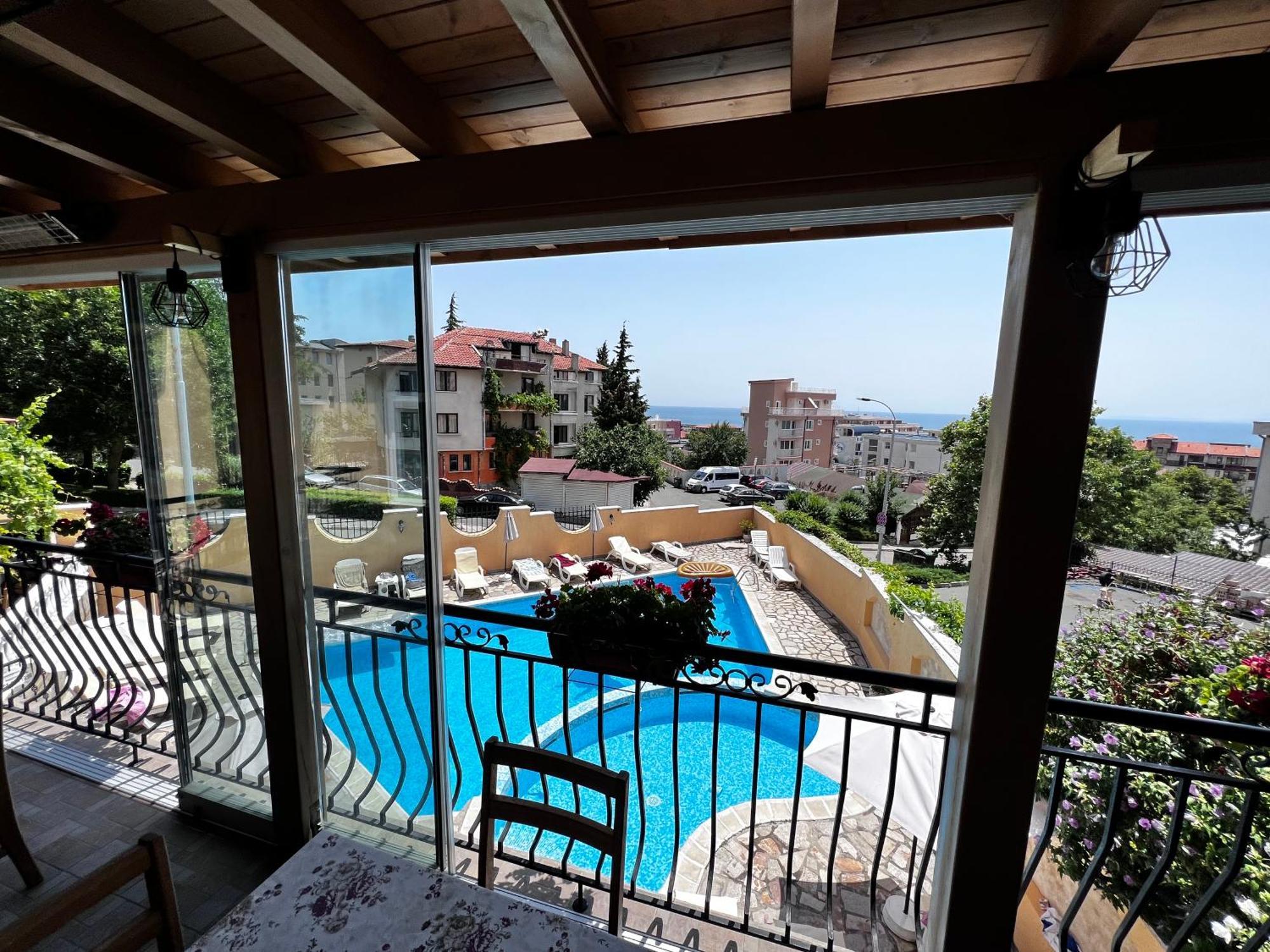 Family Hotel Milev Sveti Vlas Ngoại thất bức ảnh