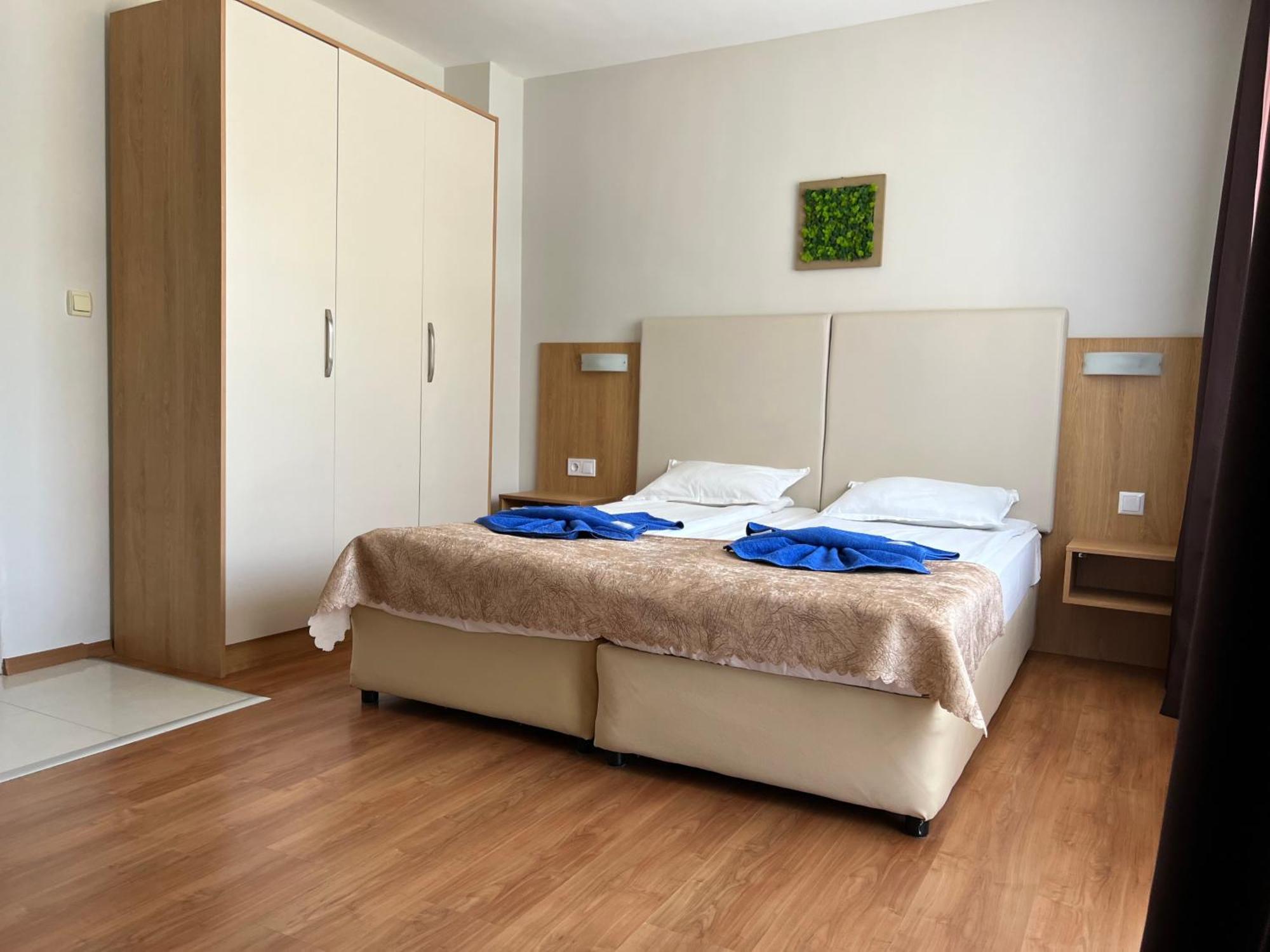 Family Hotel Milev Sveti Vlas Ngoại thất bức ảnh