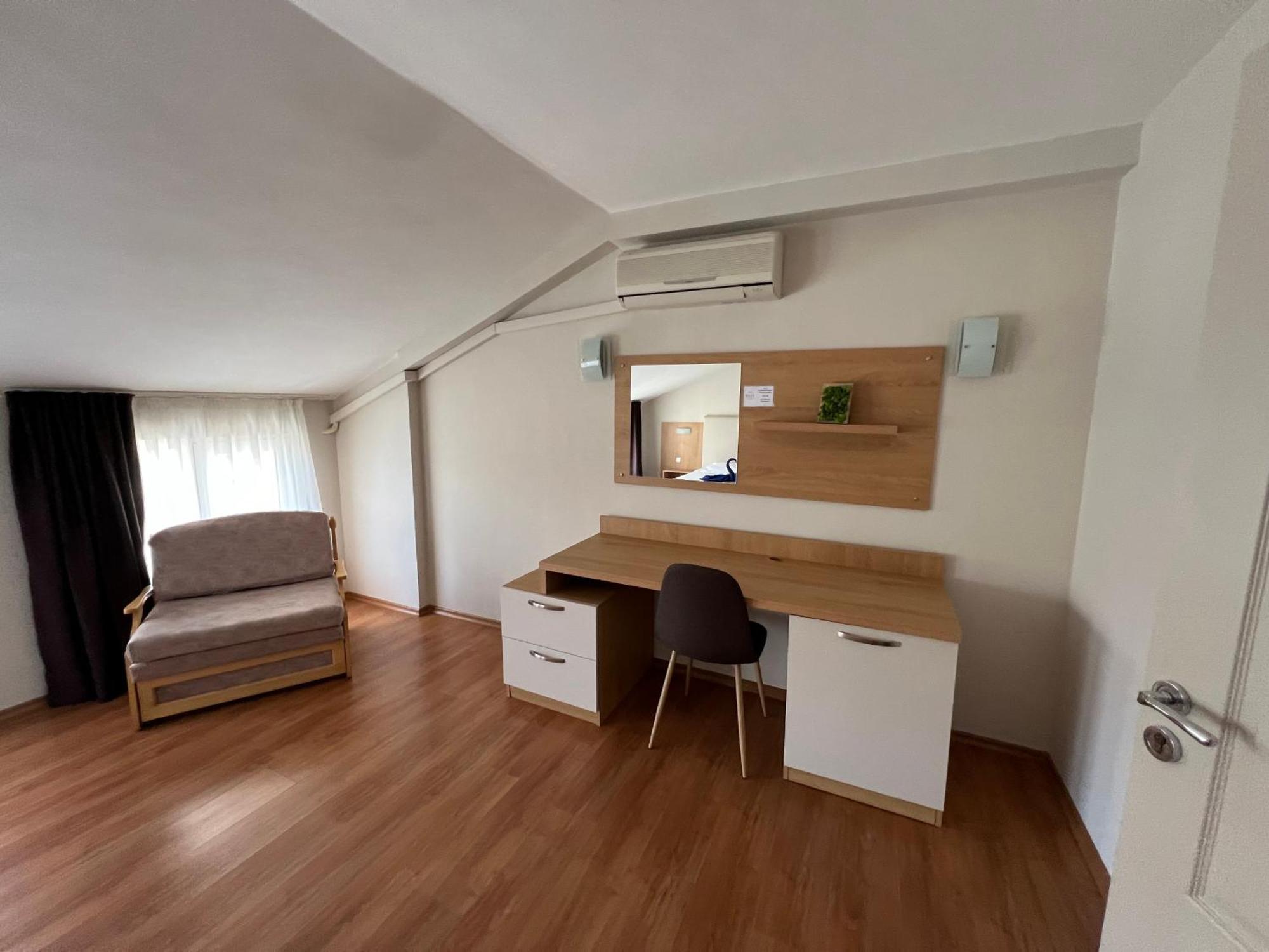 Family Hotel Milev Sveti Vlas Ngoại thất bức ảnh