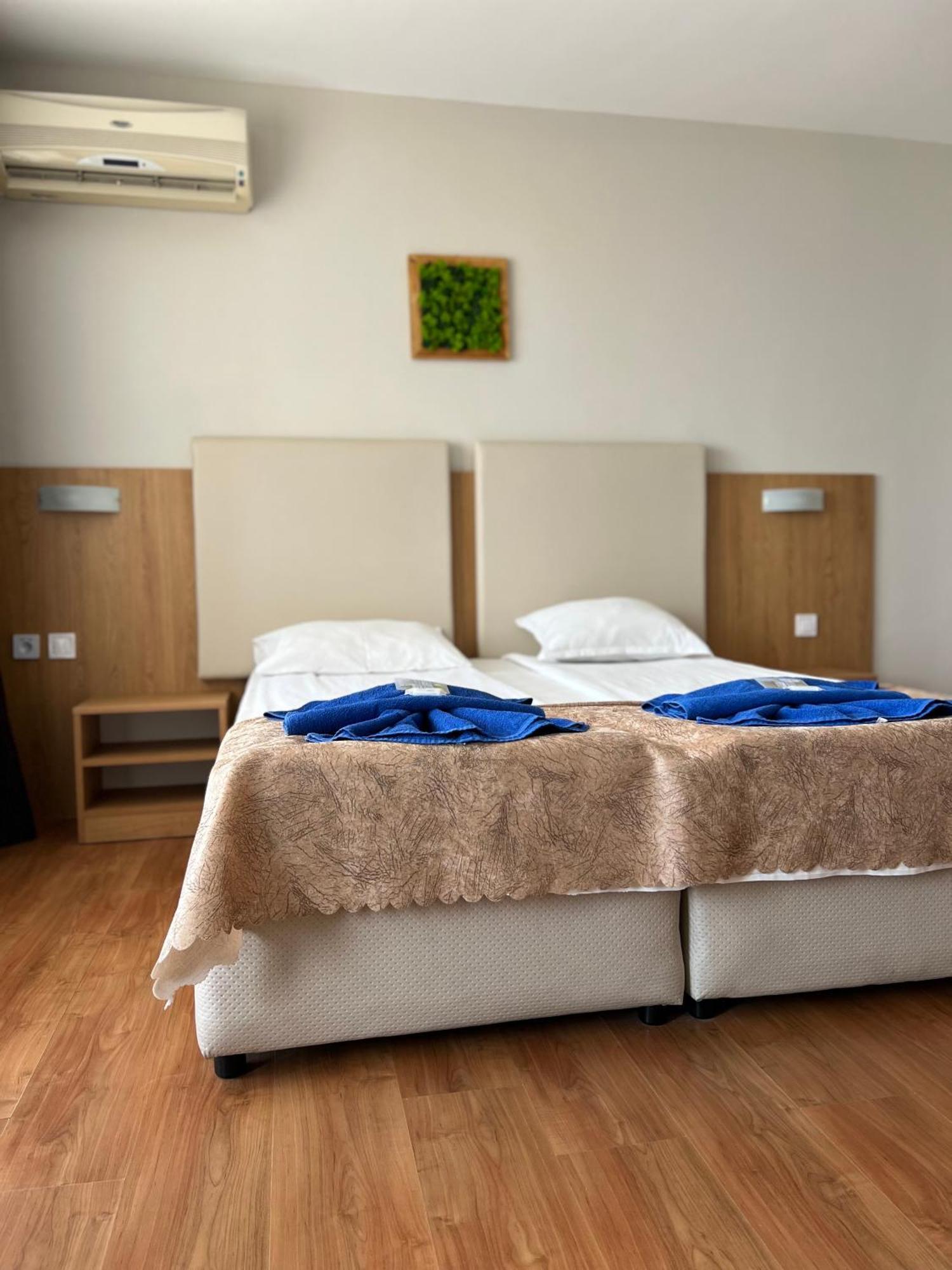 Family Hotel Milev Sveti Vlas Ngoại thất bức ảnh