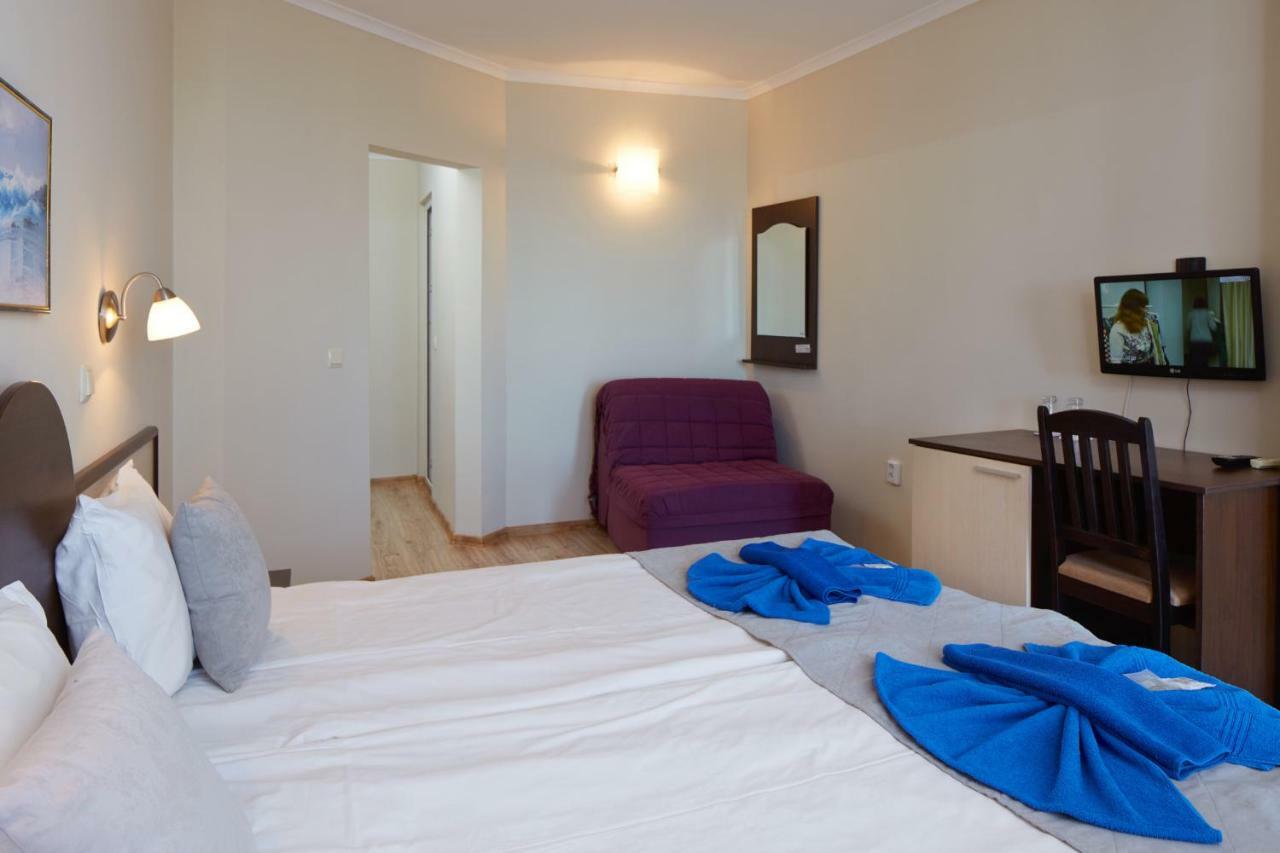 Family Hotel Milev Sveti Vlas Ngoại thất bức ảnh